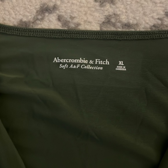 A&F Green Low Cut Body Suit - XL - Tags On - Never Worn - Picture 3 of 4